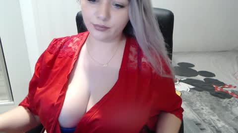 Juliet online show from 02/15/26, 05:20