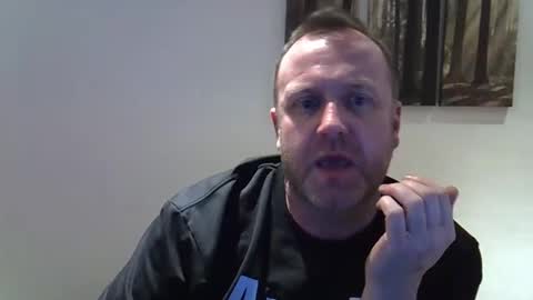 Snapshot of blue_eyes_paul chatting on 04/08/26, 02:11 blue_eyes_paul online show from 04/08/26, 02:11