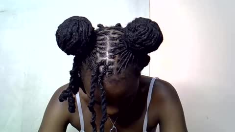 Snapshot of blue_savagee chatting on 10/14/25, 03:24 blue_savagee online show from 10/14/25, 03:24