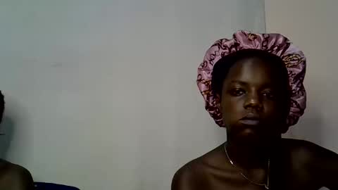 Snapshot of blue_savagee chatting on 10/30/25, 06:52 blue_savagee online show from 10/30/25, 06:52