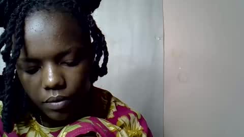 Snapshot of blue_savagee chatting on 11/01/25, 10:28 blue_savagee online show from 11/01/25, 10:28