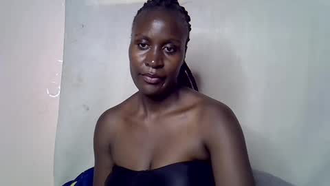 Snapshot of blue_savagee chatting on 11/08/25, 08:47 blue_savagee online show from 11/08/25, 08:47