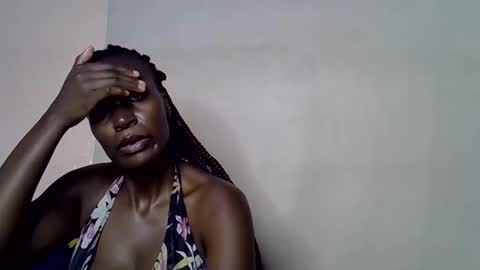 Snapshot of blue_savagee chatting on 11/16/25, 04:01 blue_savagee online show from 11/16/25, 04:01