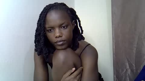 Snapshot of blue_savagee chatting on 11/25/25, 07:14 blue_savagee online show from 11/25/25, 07:14