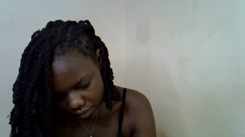 Snapshot of blue_savagee chatting on 12/02/25, 09:47 blue_savagee online show from 12/02/25, 09:47