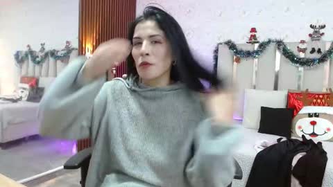blue_tay1 online show from 12/01/25, 12:43