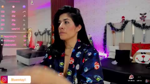 Snapshot of blue_tay1 chatting on 01/05/26, 05:27 blue_tay1 online show from 01/05/26, 05:27