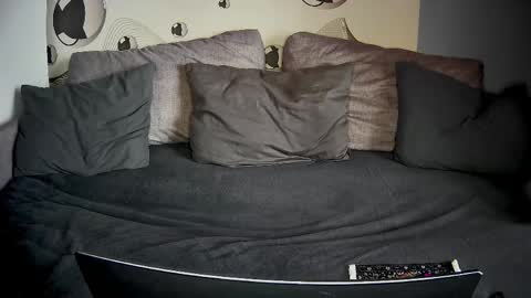 SONNYVAN online show from 03/23/26, 04:27