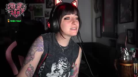 Blue online show from 02/07/26, 01:31