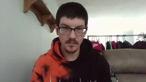 Blue B. Hyena online show from 11/30/25, 08:57