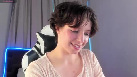 Charlotte  dont forget to thumbs up me  online show from 04/27/26, 10:13