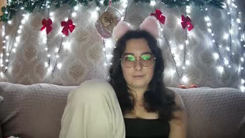 Snapshot of bluebutterfly_69 chatting on 12/08/24, 05:55 your playful butterfly online show from 12/08/24, 05:55