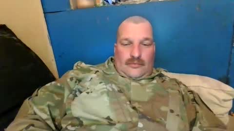 Snapshot of bluedemoneyes1986 chatting on 03/09/25, 11:46 bluedemoneyes1986 online show from 03/09/25, 11:46