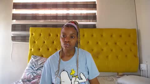 Tee online show from 02/25/25, 12:03