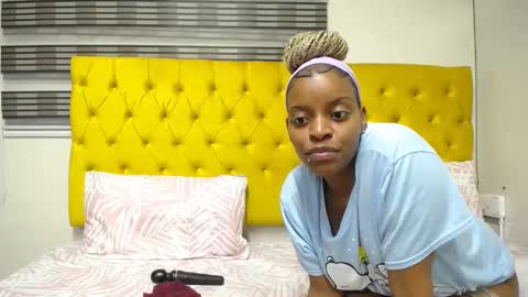 Tee online show from 02/26/25, 02:37