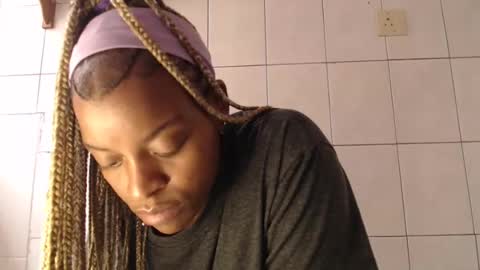 Tee online show from 03/11/25, 11:01