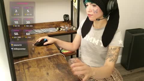 Blue online show from 12/08/24, 09:30