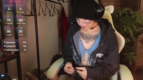 Blue online show from 12/14/24, 02:23