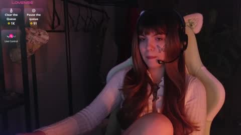 Blue online show from 12/25/24, 05:48