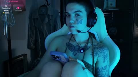 Blue online show from 03/07/25, 10:56