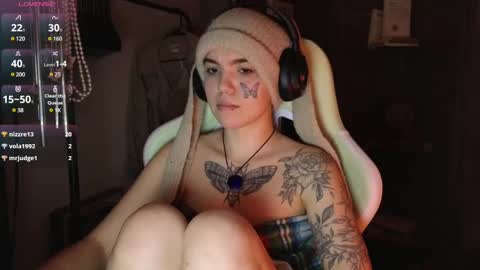 Blue online show from 03/08/25, 06:10