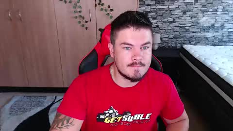 blueeyeboy0 online show from 11/21/25, 08:13