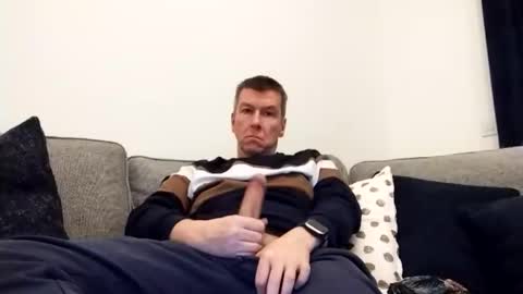 Snapshot of blueeyesteele chatting on 01/08/26, 06:54 blueeyesteele online show from 01/08/26, 06:54