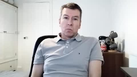 Snapshot of blueeyesteele chatting on 01/19/26, 09:35 blueeyesteele online show from 01/19/26, 09:35