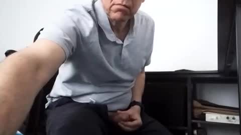 Snapshot of blueeyesteele chatting on 02/10/26, 03:27 blueeyesteele online show from 02/10/26, 03:27