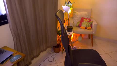 FLORAA online show from 05/14/26, 03:19