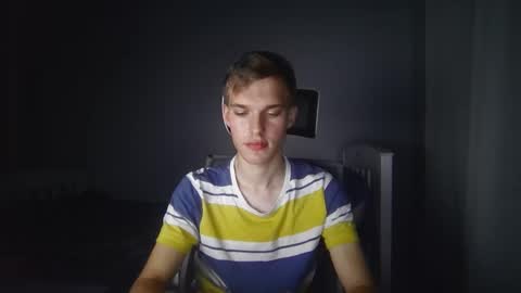 Snapshot of bluegaze6227724 chatting on 11/27/25, 11:12 bluegaze6227724 online show from 11/27/25, 11:12