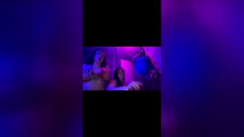 Bluhoney online show from 05/03/26, 04:07