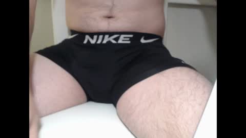 Snapshot of bluemelonc chatting on 12/19/24, 06:12 bluemelonc online show from 12/19/24, 06:12