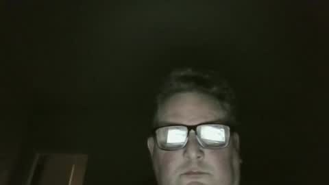 Snapshot of bluemoose70 chatting on 01/03/25, 05:17 bluemoose70 online show from 01/03/25, 05:17