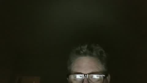 Snapshot of bluemoose70 chatting on 01/09/25, 03:47 bluemoose70 online show from 01/09/25, 03:47