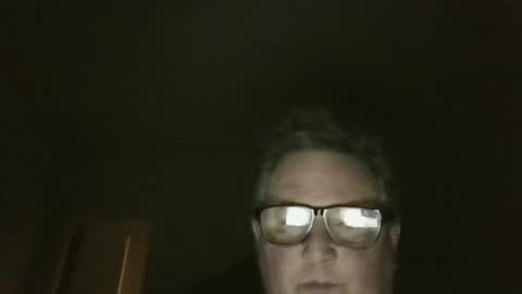 Snapshot of bluemoose70 chatting on 02/18/25, 05:31 bluemoose70 online show from 02/18/25, 05:31