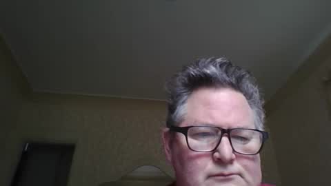 Snapshot of bluemoose70 chatting on 10/23/25, 03:22 bluemoose70 online show from 10/23/25, 03:22