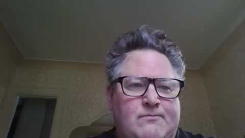 Snapshot of bluemoose70 chatting on 11/02/25, 05:04 bluemoose70 online show from 11/02/25, 05:04