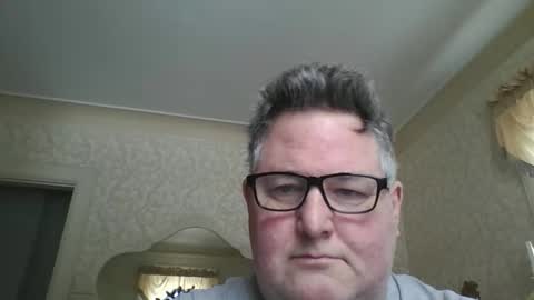 Snapshot of bluemoose70 chatting on 02/10/26, 07:29 bluemoose70 online show from 02/10/26, 07:29