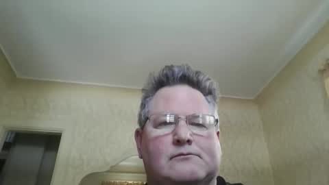 Snapshot of bluemoose70 chatting on 02/28/26, 04:52 bluemoose70 online show from 02/28/26, 04:52