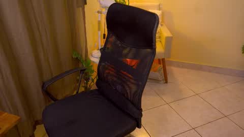 FLORAA online show from 02/14/26, 09:22