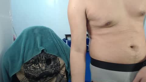 Snapshot of blueranger27 chatting on 12/11/24, 05:32 Andy Tan online show from 12/11/24, 05:32