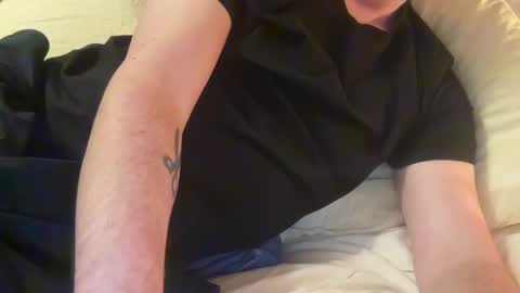 Snapshot of blueroom25 chatting on 01/19/25, 09:34 Blue Room online show from 01/19/25, 09:34