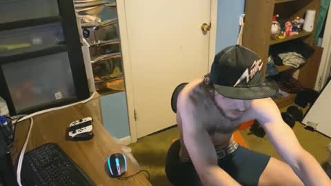 Snapshot of bluesky10111 chatting on 02/02/26, 11:36 bluesky10111 online show from 02/02/26, 11:36