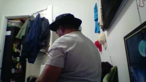 Snapshot of bluevegeta143 chatting on 02/18/26, 08:43 bluevegeta143 online show from 02/18/26, 08:43