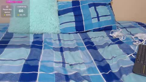 Violette 3 online show from 03/08/25, 04:17