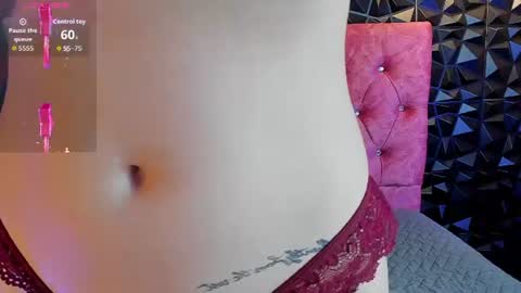 Violette 3 online show from 06/08/26, 02:06