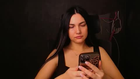 Snapshot of blum_kelly chatting on 10/14/25, 05:41 Kelly online show from 10/14/25, 05:41