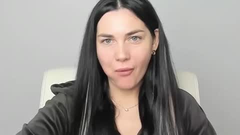 Snapshot of blum_kelly chatting on 10/24/25, 08:00 Kelly online show from 10/24/25, 08:00