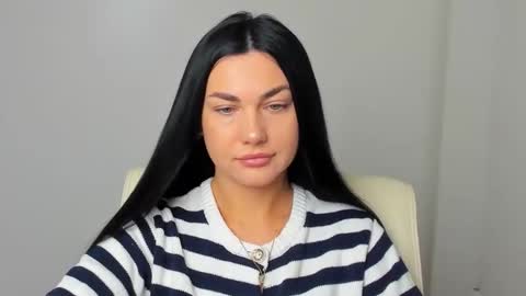 Snapshot of blum_kelly chatting on 12/01/25, 06:29 Kelly online show from 12/01/25, 06:29